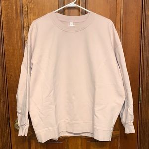 Lululemon Perfectly Oversized Crew Sweatshirt, pink, Ladies size 10, EUC